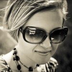 Punctuation – How to Use Commas in English Writing · engVid